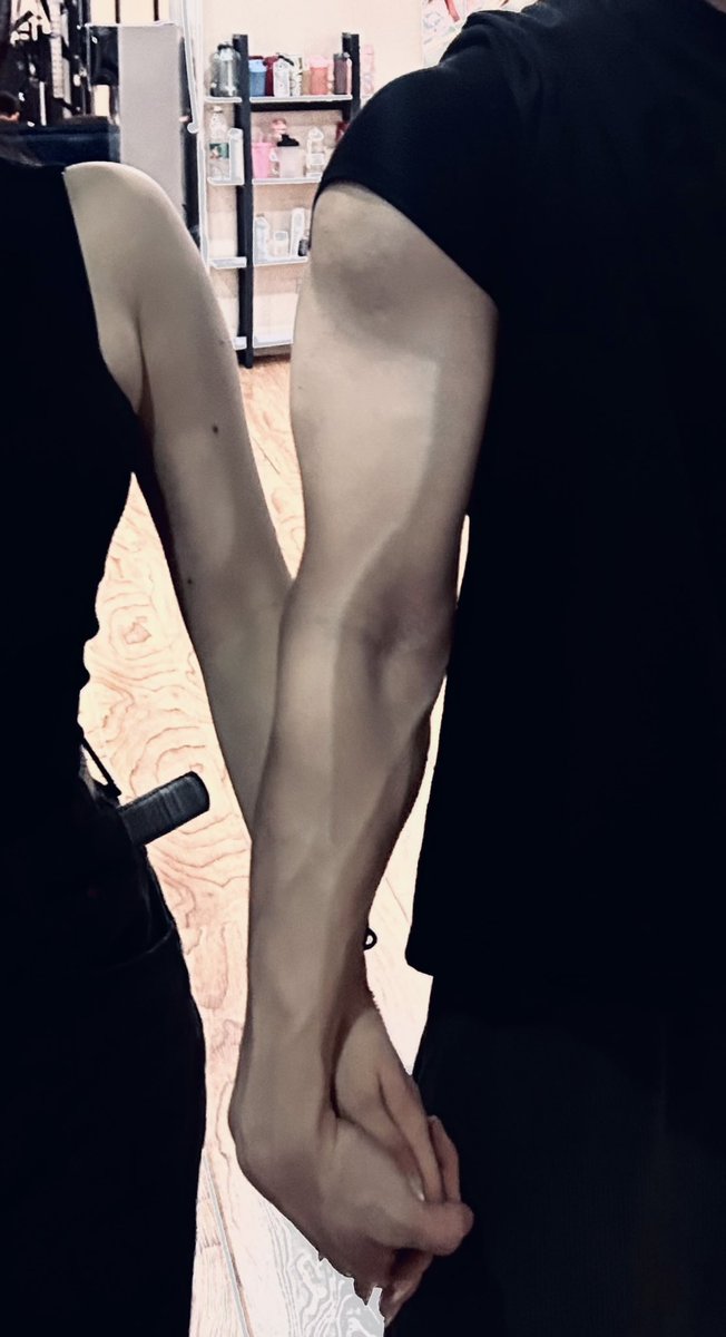 健身的时候和一个很喜欢的小学妹，真的很喜欢这个类型的照片