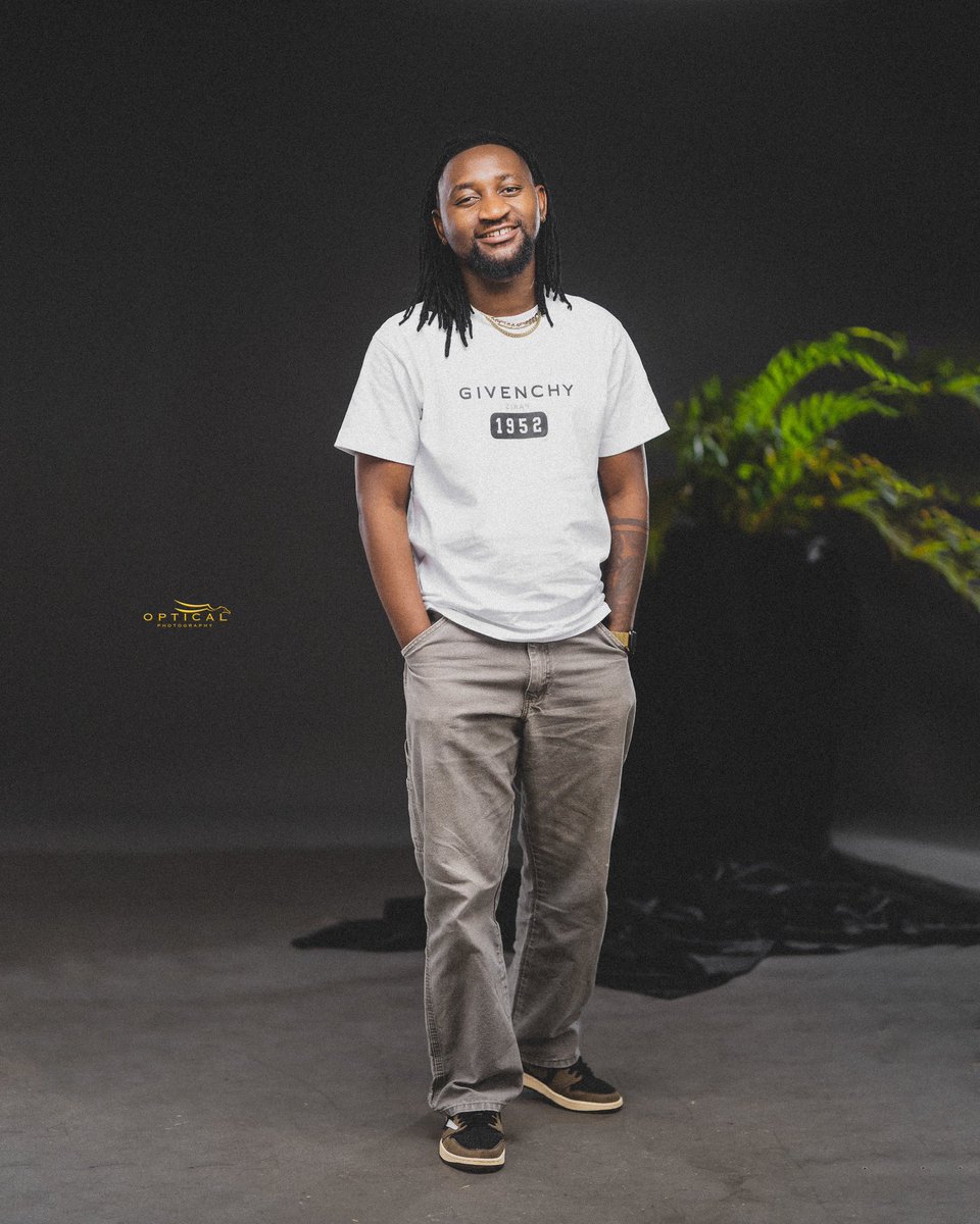 JaakevMadness's tweet photo. Chief Executive officer at OPTICAL PHOTOGRAPHY &amp;  MADNESS ENTERTAINMENT 
📸@OpticalPhotogr1 https://t.co/ktUSgCIUgQ