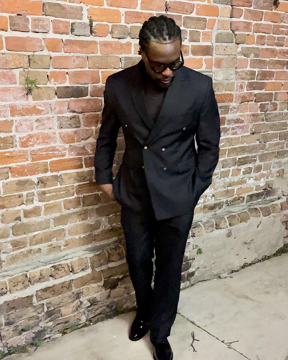 SheltonWadeII's tweet photo. Last night was cute https://t.co/jhLhxONWEz