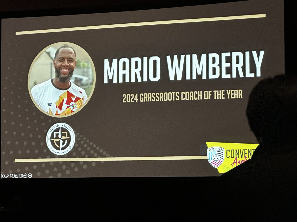 FirstTouchDev's tweet photo. Huge honor to receive the Legends Grassroots Coach of the Year last nite! Amazing event! Congrats to all awardees. 
@CoachesBlack @UnitedCoaches 
#solofthecities #TCSolfutsal
#StrongerUnited24 
💪🏾😤🎖️💯 https://t.co/22LnG6engY