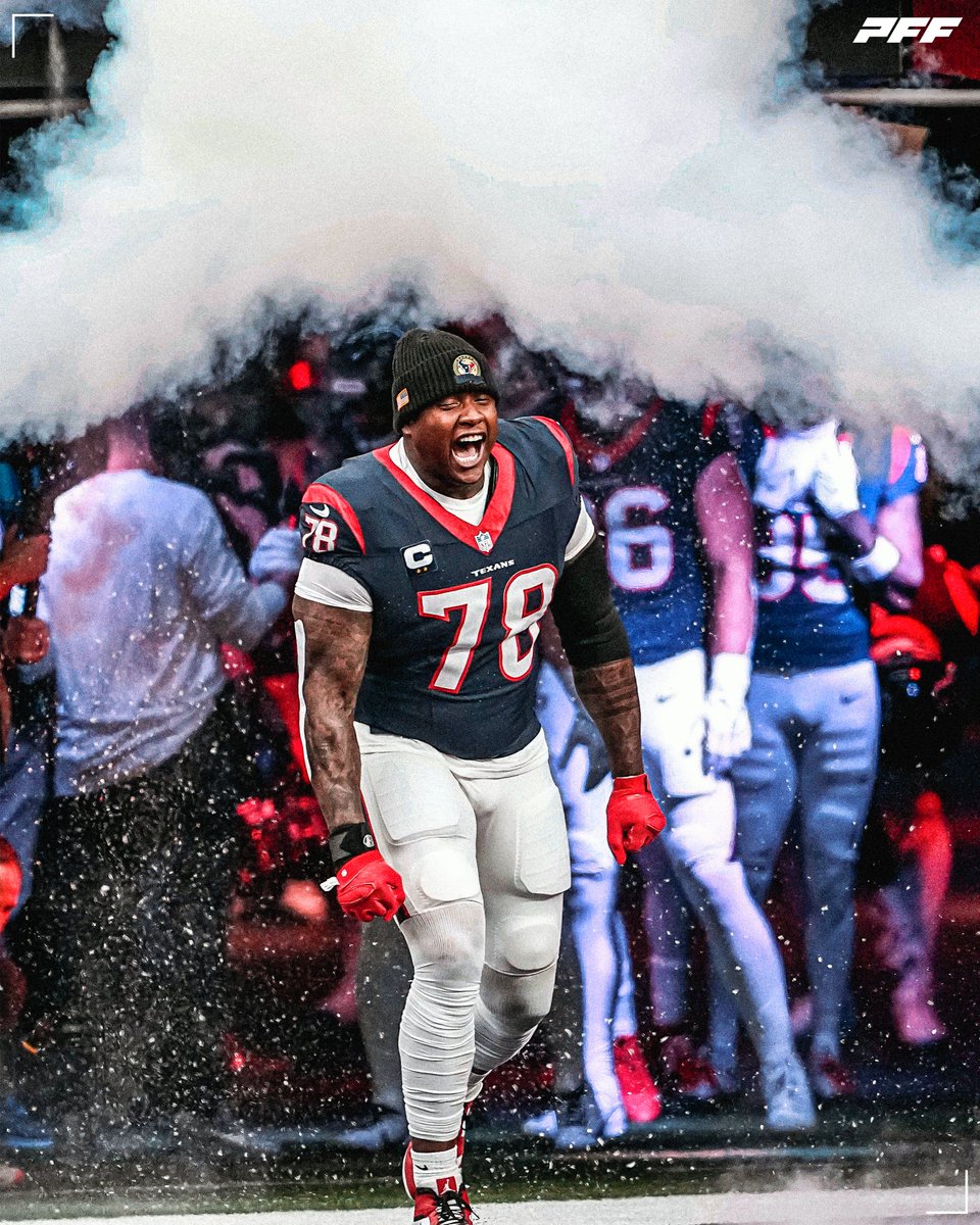 PFF's tweet image. Laremy Tunsil vs Myles Garrett this season

🔹 20 pass blocking snaps
🔹 2 pressures allowed
🔹 0 sacks allowed