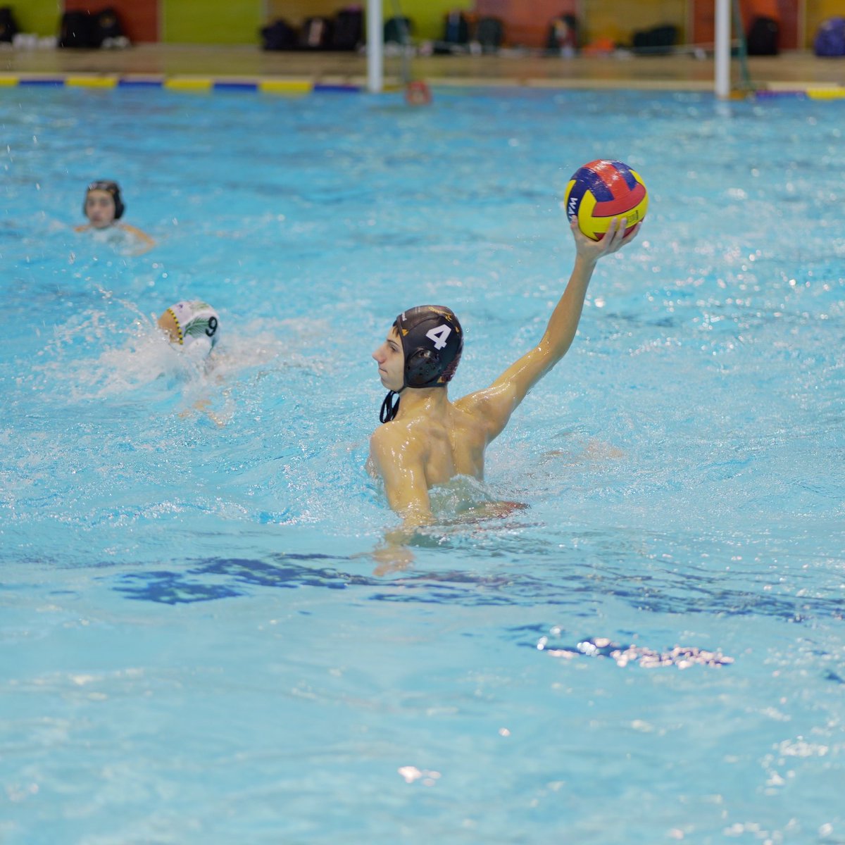 WPmyfriend's tweet photo. Busca la superación en cada jugada.
🏐🏐
Look for improvement in each play.
📸 #AMPRO
#BWMFcup2023 #waterpolo #BWMF #waterpololovers #watersports https://t.co/z9VyfgKWlY
