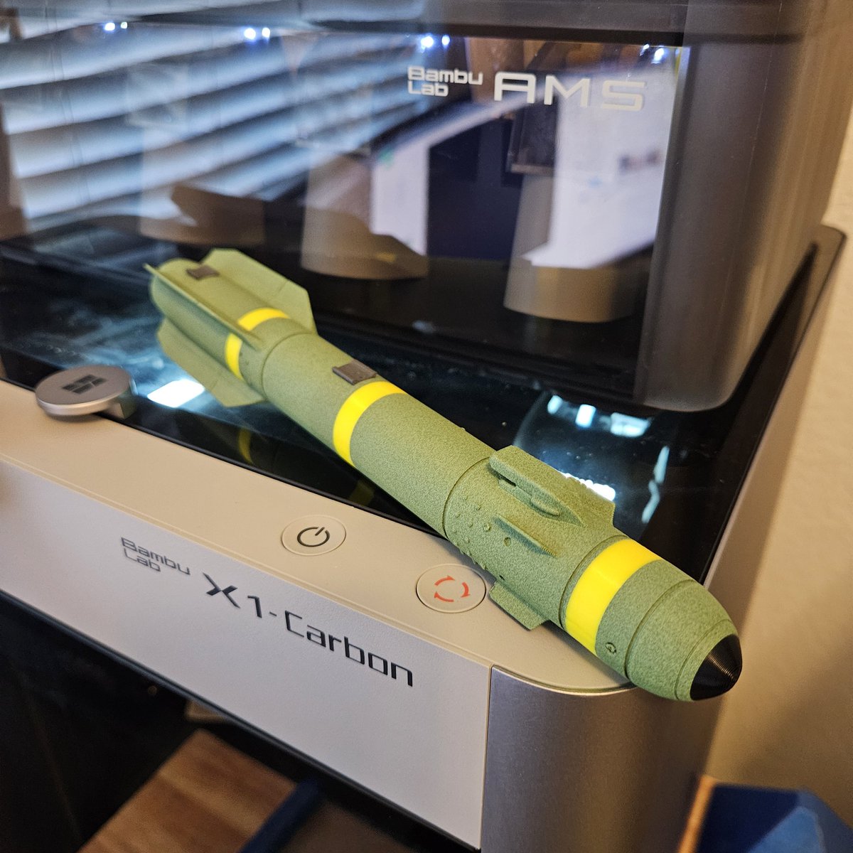 AlphatoZetaInd's tweet image. Another project moving along nicely.  Hellfire to be used as a bartap :).  Printed in one piece gotta love the AMS.  

Printed on a @BambulabGlobal #x1c

#3dprintedmodel #3dprint #3dprinted #3dprinting #3dprinter #bambu
#hellfire #agm114 #missile #gunship #ac130 #ac130j #shadow