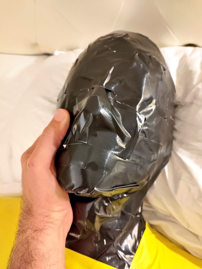 Bondagejock tweet media