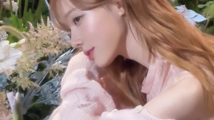 holymarthaa's tweet photo. #AfterExamParty_ISAH

/

excuse me my love, did I just run out of the concept? it just how I realized myself as a fairy🧚🏻‍♀️

btw this fairy still a freaking god holy Martha. https://t.co/kEQnEn99E7