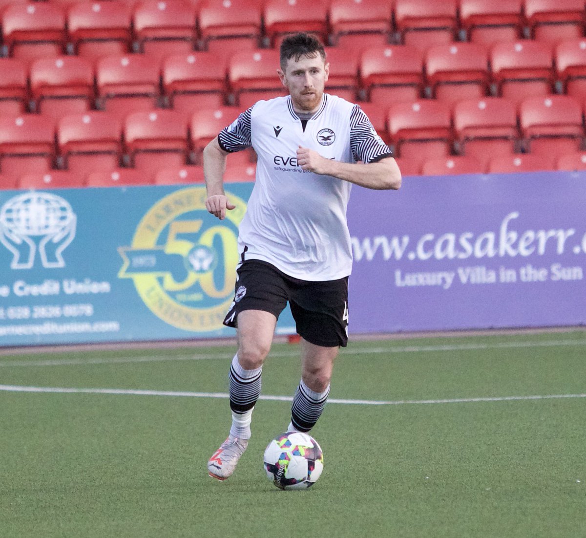 ChrisBeverland's tweet photo. Three @OfficialNIFL #PlayrFitChamp debutants for @bangorfc https://t.co/y1yvpIt0xp