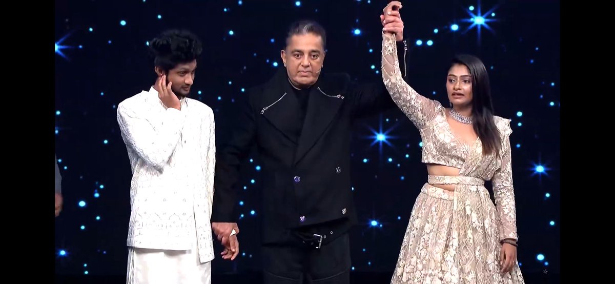 AjayAsho's tweet photo. One of the most #undeserving finalists ever in #BiggBossTamil especially the runner up.

But this season got no other options for the winner which made it easy for #VJArchana
Best among the worst made it!
I wish next season contestants are worthy
#BiggBossSeason7 #BiggBossTamil7 https://t.co/3jdR368GUL