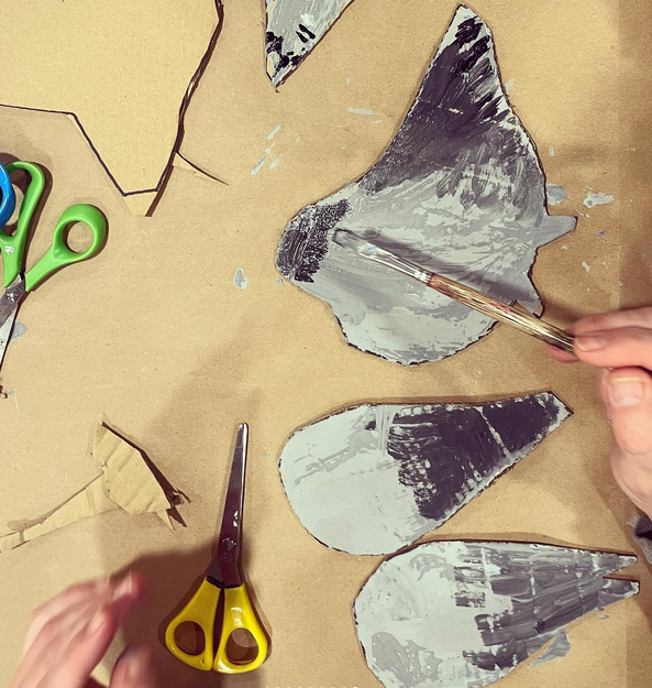 Maushaus_Arq's tweet photo. Y ayer también en @CivicanFCN 'Palomas mensajeras'
#cardboardsea #codigomorse #codigomaritimo #palomamensajera #sistemaanalogico #comonicacion #mensaje https://t.co/kqcVggutxG