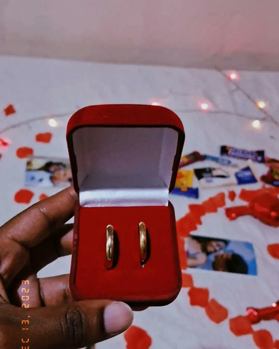 Justicejdb_'s tweet photo. Noiva do amor da minha vida. 13.12.2023 ❤️🙏🏾💍👫 https://t.co/i7jc9PiXFd
