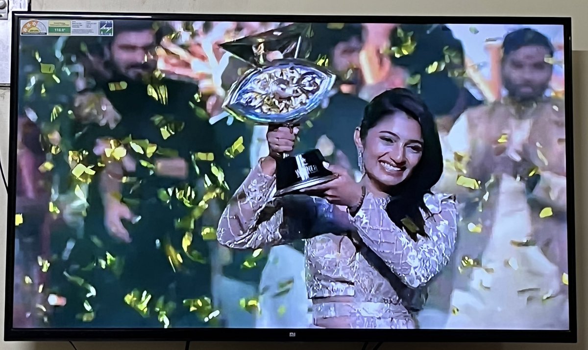 iam_Tharani's tweet photo. Winner Winner #VJArchana 😘🏆👸🏻

#BB7TitleWinnerArchana 
#HistoryMakerArchana 
#BiggBossTamil #Archana 
#BiggBossSeason7 #BiggBoss7Tamil #BiggBossTamil7 https://t.co/83C3rbLe9w