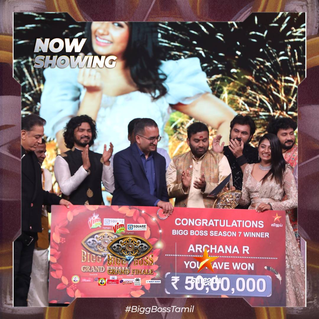 vijaytelevision's tweet photo. Congratulations..💐 #Archana 😍
#BiggBossGrandFinale #KamalHaasan #KrishnanKutty #Balachandran #BB7GrandFinale #GrandFinale #BBTamilSeason7 #VijayTelevision #VijayTV https://t.co/7zJxmPYL0a