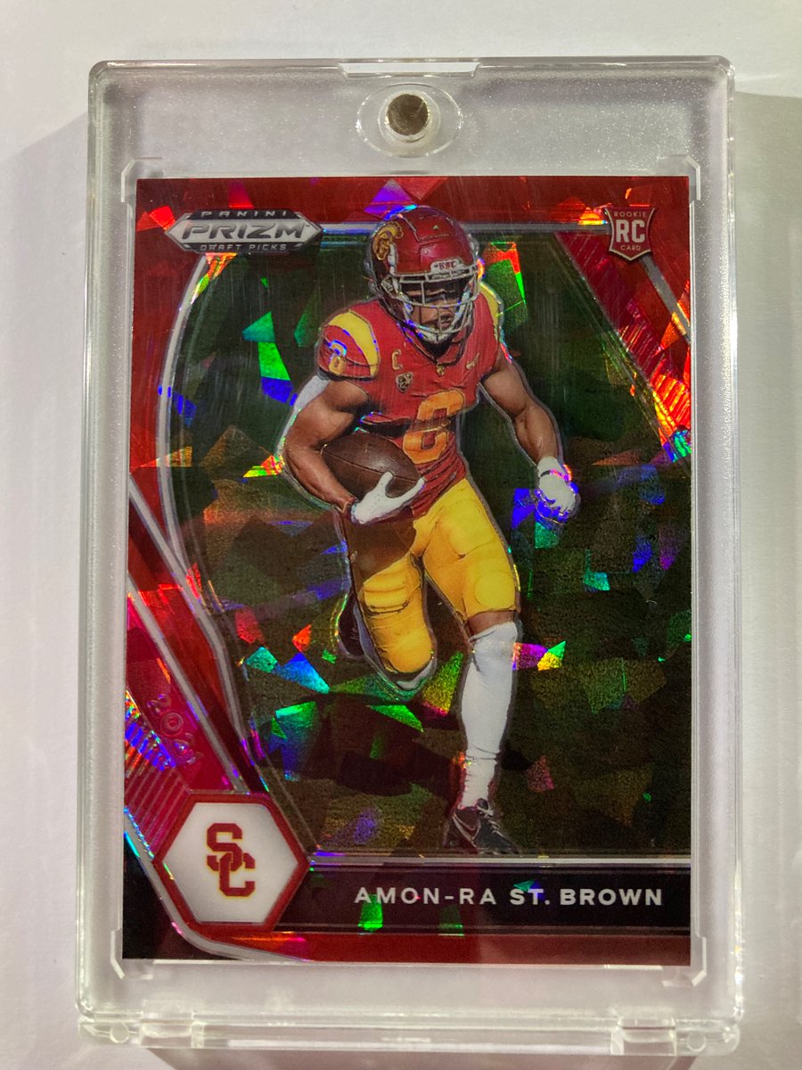 🎁Appreciation Day Giveaway🎁 Winner Announced Wednesday 🔥Amon-Ra St Brown Red Ice Rookie Card To enter 1. Follow 2. Retweet 3. Like