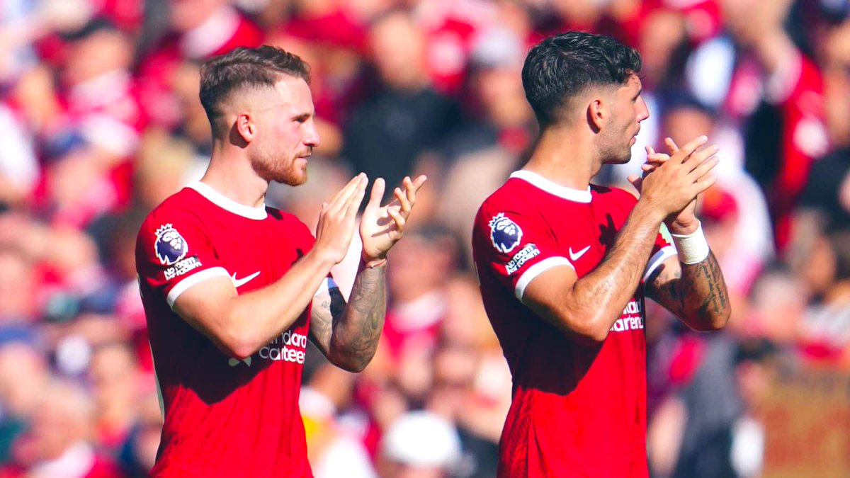 Raws_LFC's tweet photo. When fully fit, who of these 8 players should make up Liverpool’s starting midfield? 

-Thiago 🇪🇸 
-Bajcetic 🇪🇸 
-Mac Allister 🇦🇷 
-Szobolszlai 🇭🇺 
-Endo 🇯🇵 
-Gravenberch 🇳🇱 
-Jones 🏴󠁧󠁢󠁥󠁮󠁧󠁿 
-Elliott 🏴󠁧󠁢󠁥󠁮󠁧󠁿 https://t.co/6NuE4KNuHr