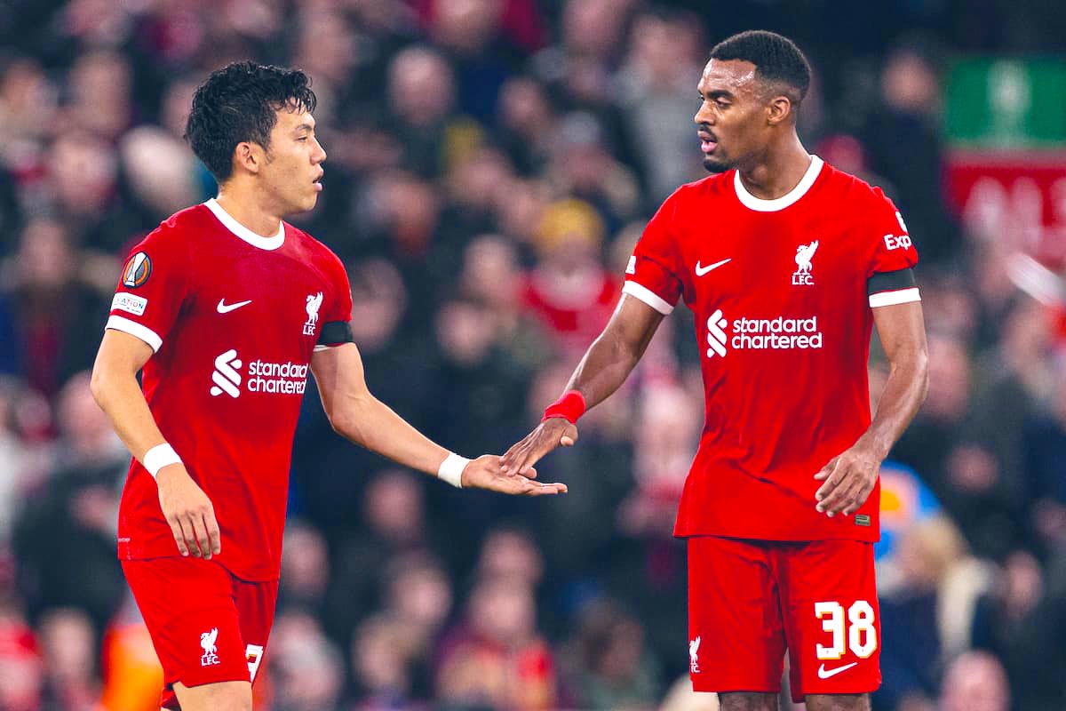 Raws_LFC's tweet photo. When fully fit, who of these 8 players should make up Liverpool’s starting midfield? 

-Thiago 🇪🇸 
-Bajcetic 🇪🇸 
-Mac Allister 🇦🇷 
-Szobolszlai 🇭🇺 
-Endo 🇯🇵 
-Gravenberch 🇳🇱 
-Jones 🏴󠁧󠁢󠁥󠁮󠁧󠁿 
-Elliott 🏴󠁧󠁢󠁥󠁮󠁧󠁿 https://t.co/6NuE4KNuHr