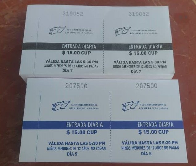 📚 🎫 La venta de entradas se realiza en las librerías de La Habana y se pueden adquirir por el costo 💰 de $15.00 CUP las diarias y $100.00 CUP las permanentes.
