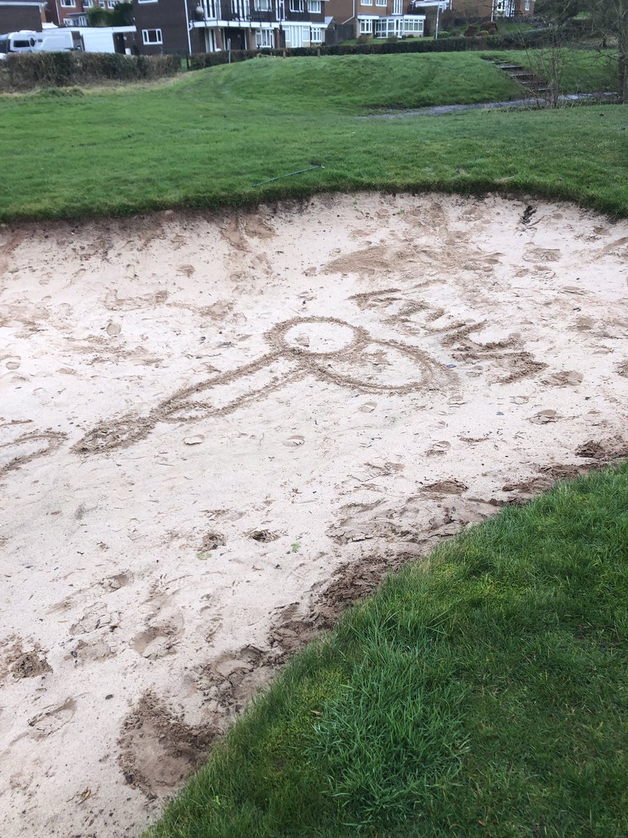 willcoles92's tweet photo. A lovely but chilly round of golf today at @TelfordQ. A first for me too in having to hit a bunker shot off a bellend courtesy of Telford’s answer to Banksy. https://t.co/bb7uMRb0ms