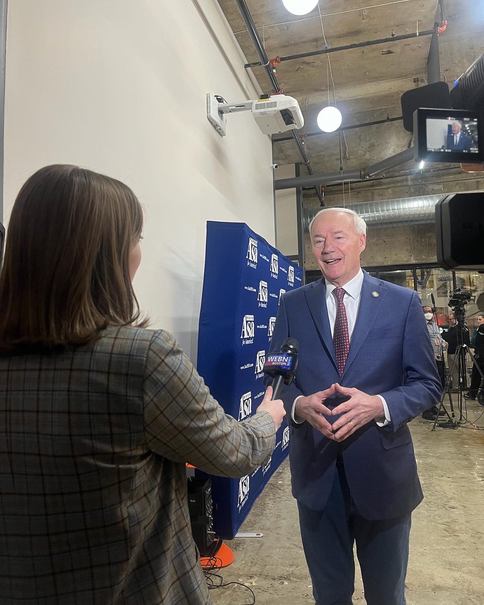 <a href="/WEBNBoston/">WEBN News</a> had such an incredible day yesterday on our Iowa Caucus trip! We started the day at the caucus media center. We then headed on over to Zombie Burgers+Drink Lab to talk about (and try) their Iowa Caucus specials. We wrapped up the day going to an Asa Hutchinson event.