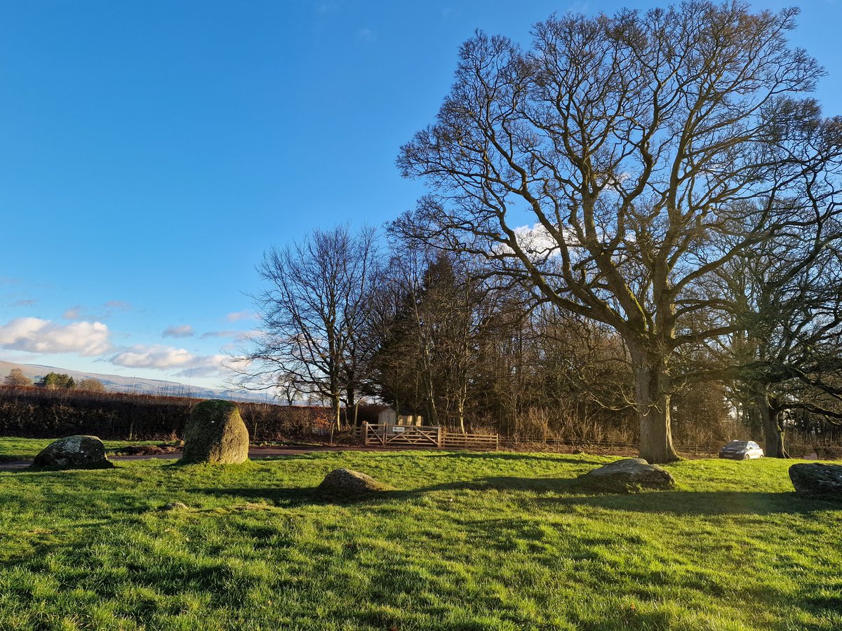 Morrigan_Wolfe's tweet photo. I had a lovely day at Long Meg. The sky was beautiful and the air was cold. Just what I needed
#longmeg #stonecircle #Neolithic #history https://t.co/nSVCgSuUmP