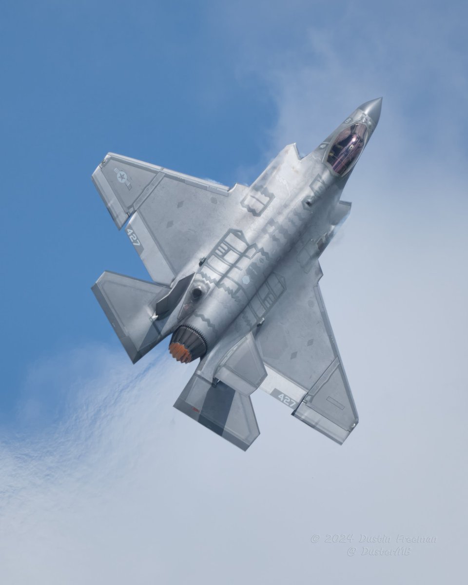 DusterMB's tweet photo. F-35C at the Guardians of Freedom Airshow 2023 - Lincoln Nebraska 🇺🇸 #LNKairshow23 #f35 #f35cdemoteam #lockheedmartinf35 #usnavy #flynavy #militaryaircraft #aviation #airshow #avgeek #aviationphotography #fujifilm https://t.co/PalKrlRhgK
