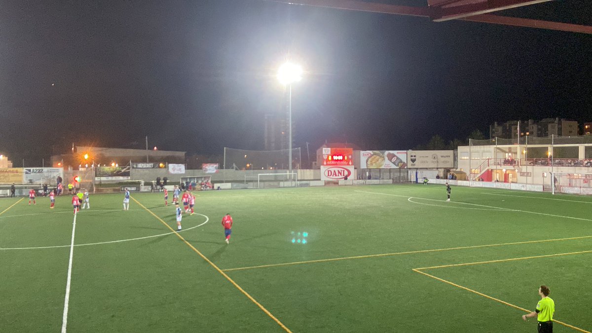 tvmataro's tweet photo. ⚽️ I una altra més! Espectacular inici d’any vilassarenc.
⏱️ Final
⚔️ @UEVilassardeMar 2️⃣-1️⃣ @CPSanCristobal
🏆 #3RFEFV https://t.co/5zqEjtW4IS