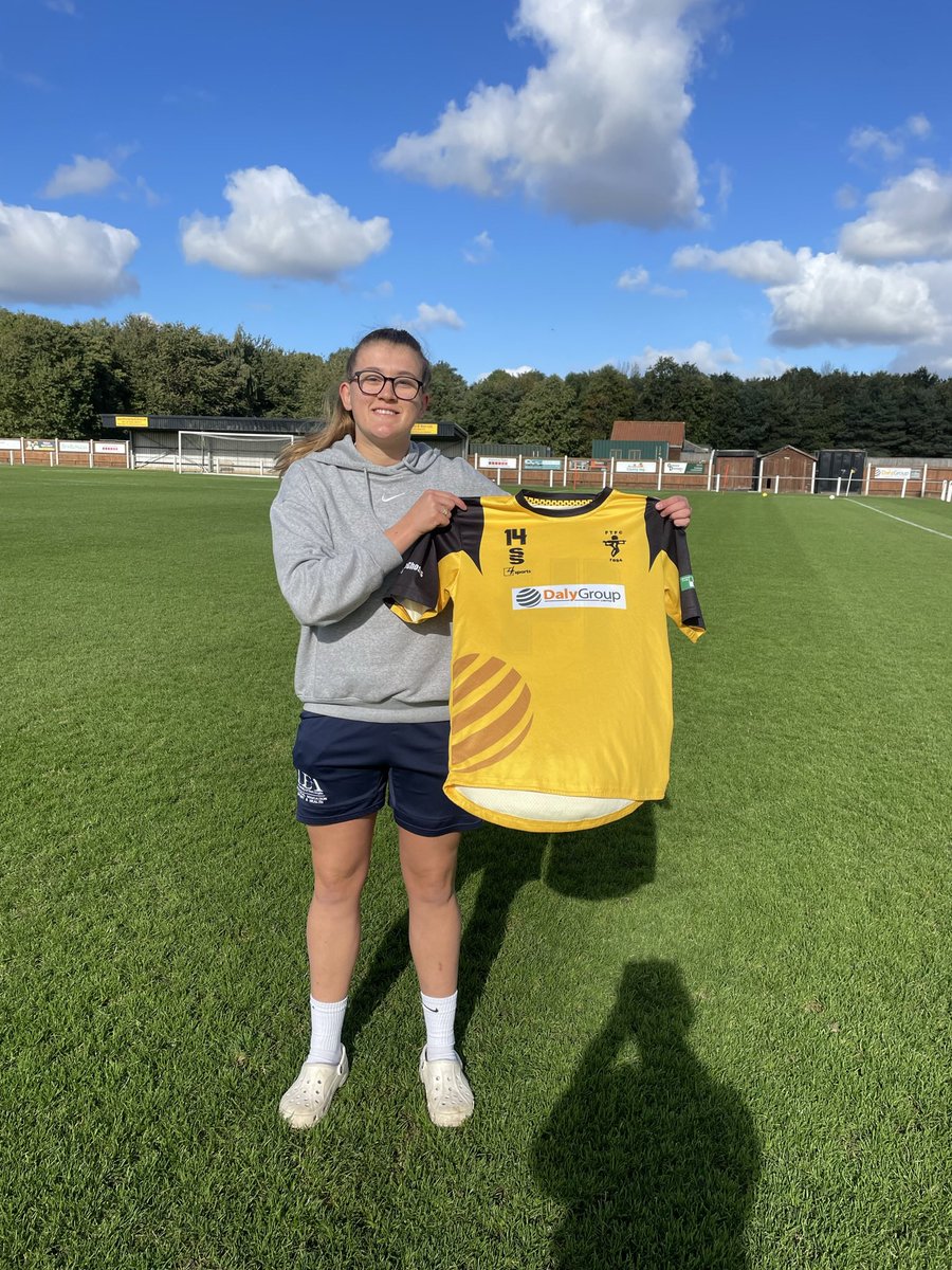 Fakenham Town Ladies tweet media