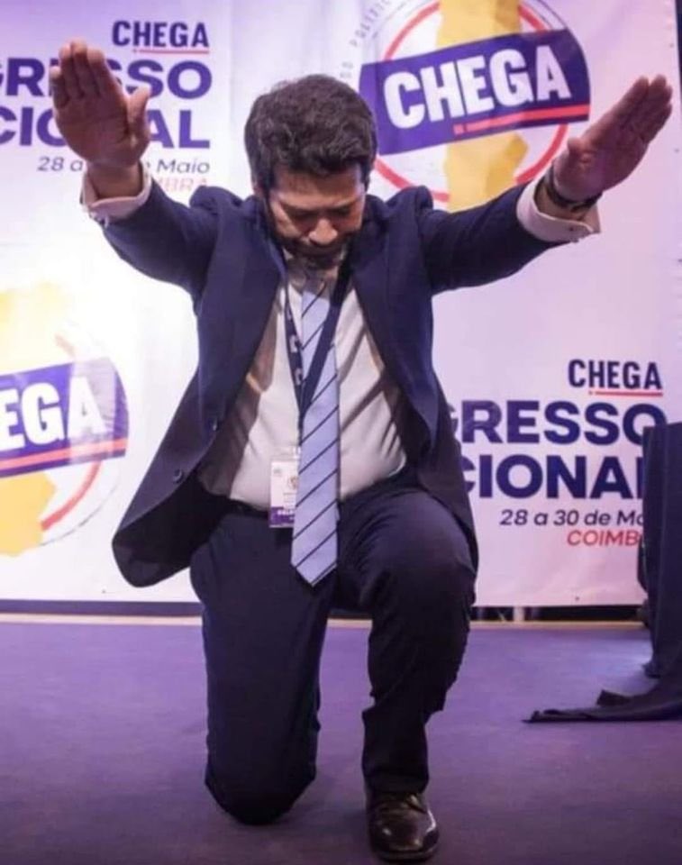 Encantador de cães —- Encantador de Burros