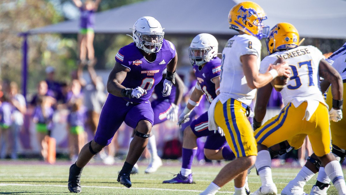 Blessed to receive an full ride scholarship to <a href="/NSUDemonsFB/">NSU Football</a> <a href="/CoachJwill_/">Justin Williamson</a>