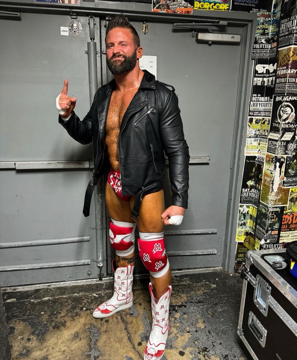 WrestlingWCC's tweet photo. Matt Cardona says wrestling is the hottest it’s been in a long time for both talent and fans 🔥 https://t.co/NMADjnKTwR