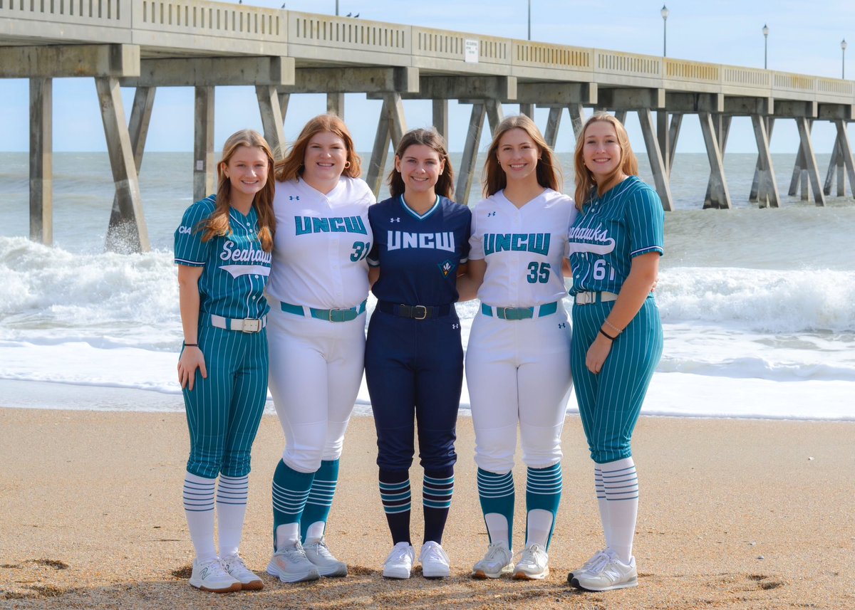 Such an amazing weekend with my future teammates!! <a href="/UNCWsoftball/">UNCW Softball</a> <a href="/AshleyWadeUNCW/">Ashley Wade</a> <a href="/Spersy26/">Sierra Persinger</a> <a href="/YatesAddi/">Addi Yates</a> <a href="/Lynsie2024/">Lynsie Herman</a> @cromer_red30