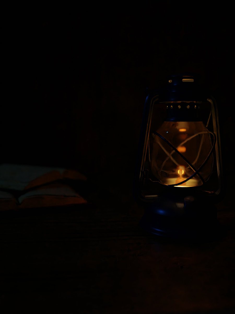 Lantern Credit to mierenttt on blendswap for book in bg #b3d #blender3d #blenderart #blenderrender #blendercommunity