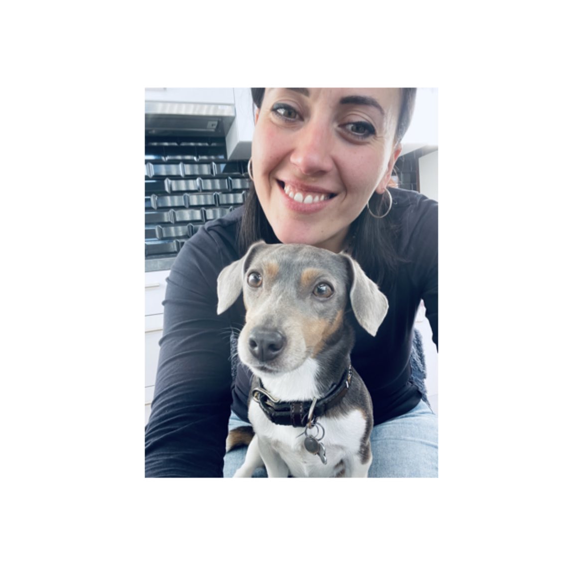 GiuliaGuerri1's tweet photo. ❤️🦄 #onagagné #equipeorange #deuxiemeannée #residence #cheansia #premiereneige #itsalongwaytothetopifyouwannarock&roll https://t.co/a6iiDU5k50