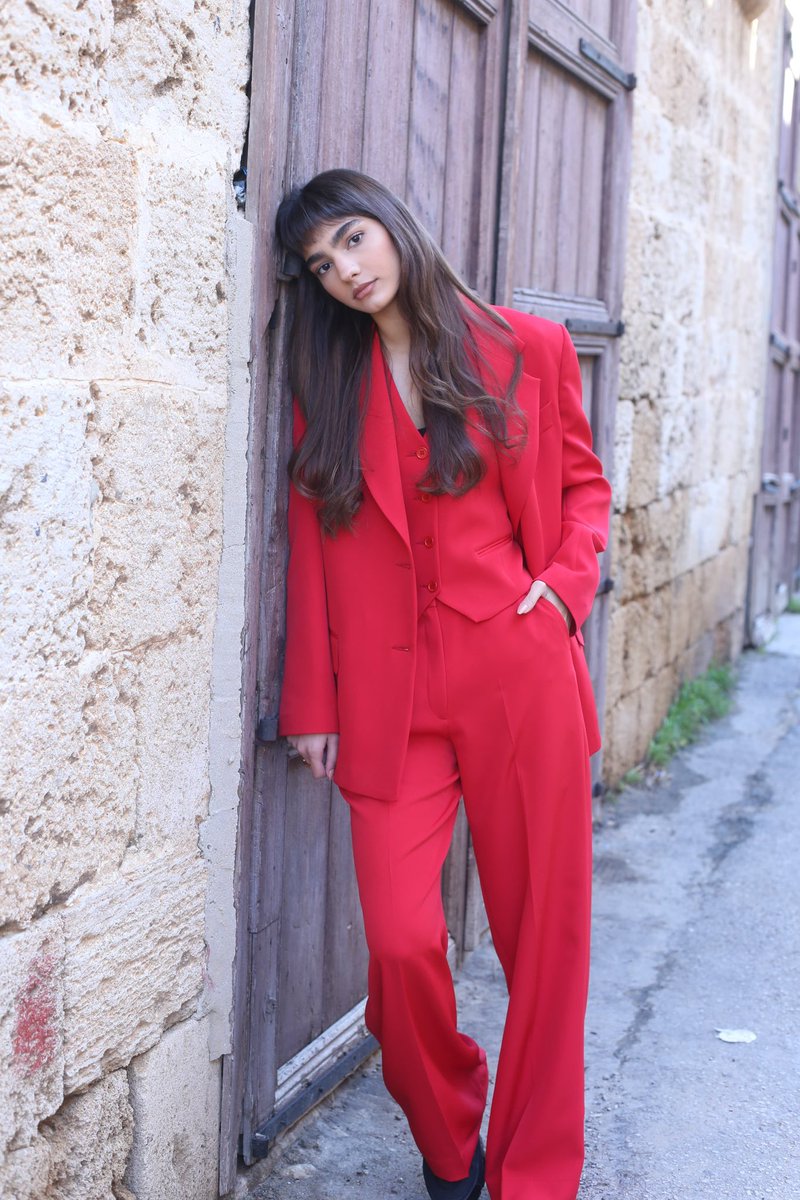 CheerupLebanon's tweet photo. Ready to turn heads and break the fashion norms with this suit . https://t.co/3Y6w4ew0QU