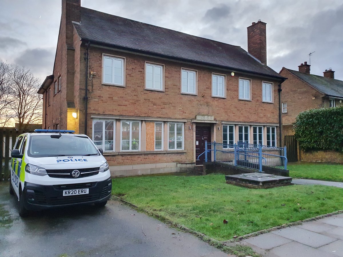 QuintonWMP's tweet image. Whilst on patrol, Quinton and @BartleyGreenWMP, officers have stopped by what will soon become our base (again).
#Community policing
#watchthisspace