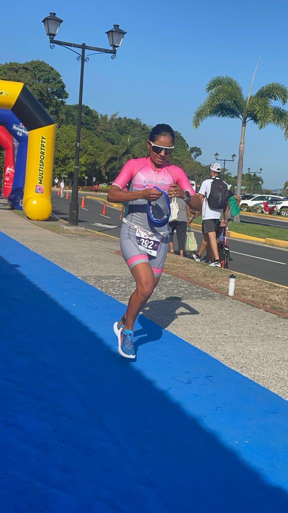 JCtrisports's tweet photo. Campeonato Nacional de Triatlon 
Felicidades Lilibeth 
🥇categoría 40 - 44 https://t.co/a0MH9PQ9ZS