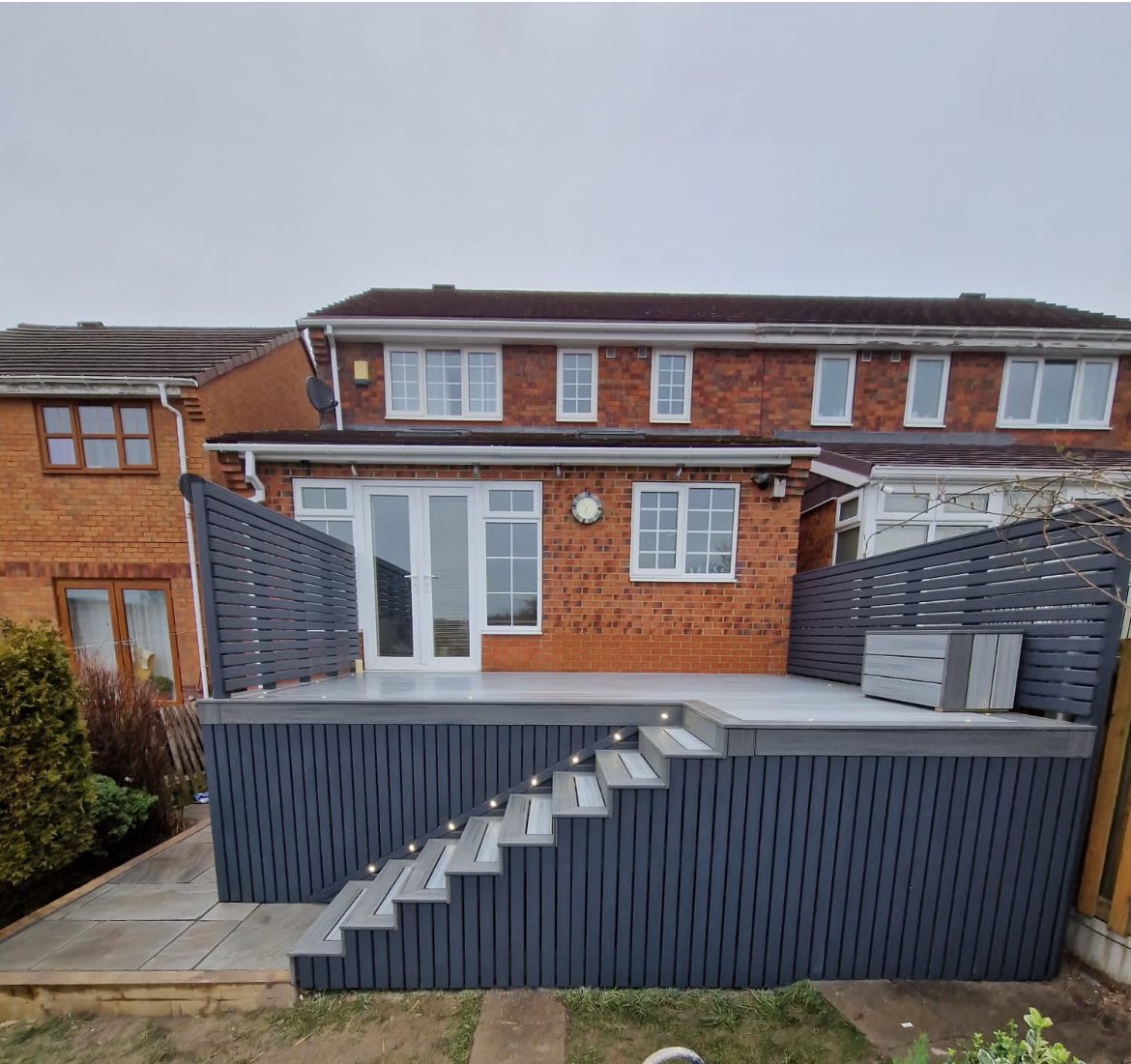 HeritageDecking's tweet image. ☀️January 2024 &amp;amp; our first deck completed ✅
☀️As experienced decking specialists you can trust that we know how to turn an idea or vision into a reality 😊
☀️As Trex Pro Platinum Installers, this incredible transformation was built to perfection using Trex ✅