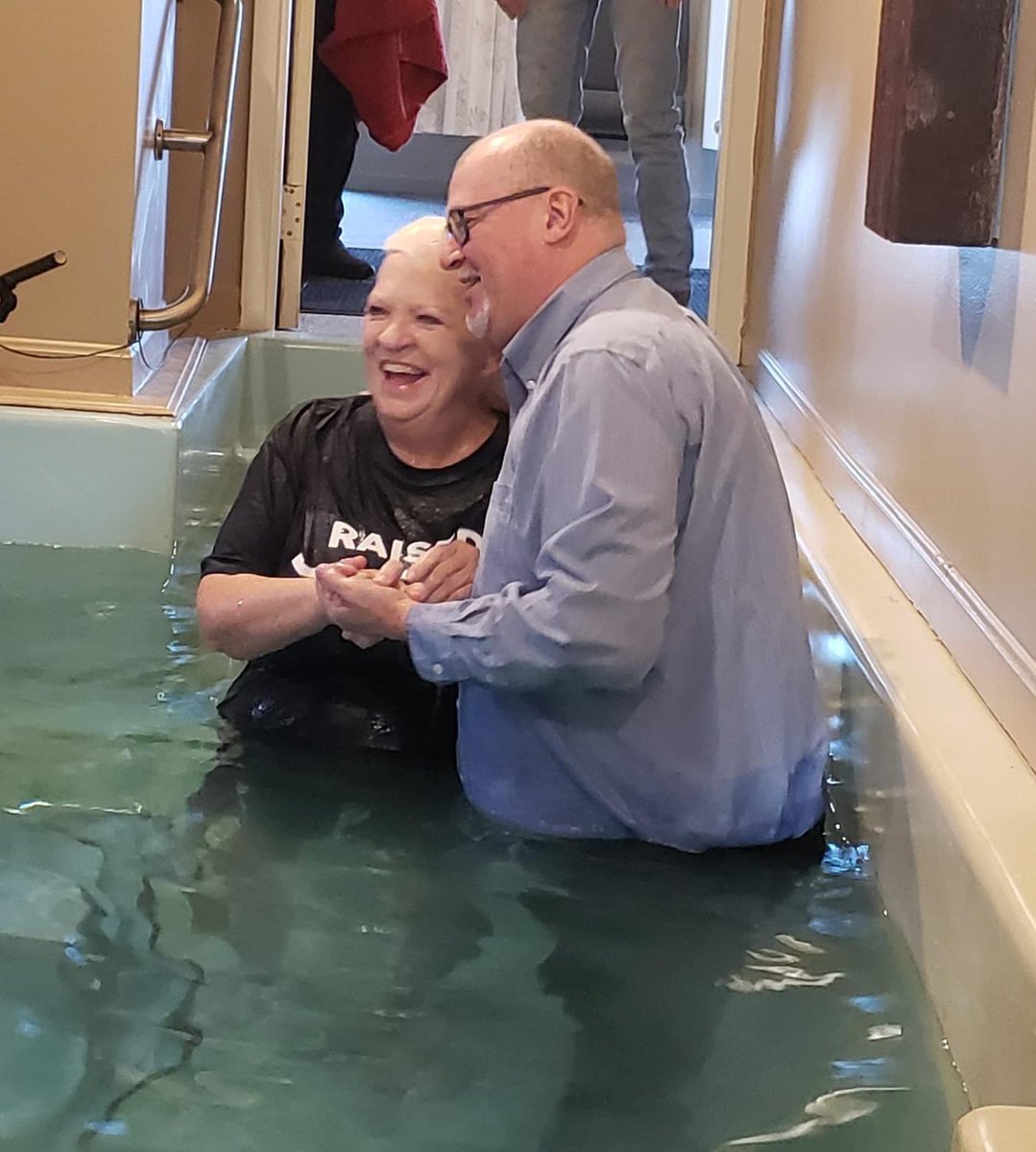 BBC_nky's tweet photo. Congratulations to our sister, Ruth Miller and brother Connor Mathy for following Jesus through baptismal waters this morning! Praise the Lord for their love and salvation! https://t.co/dODEY3PY7x
