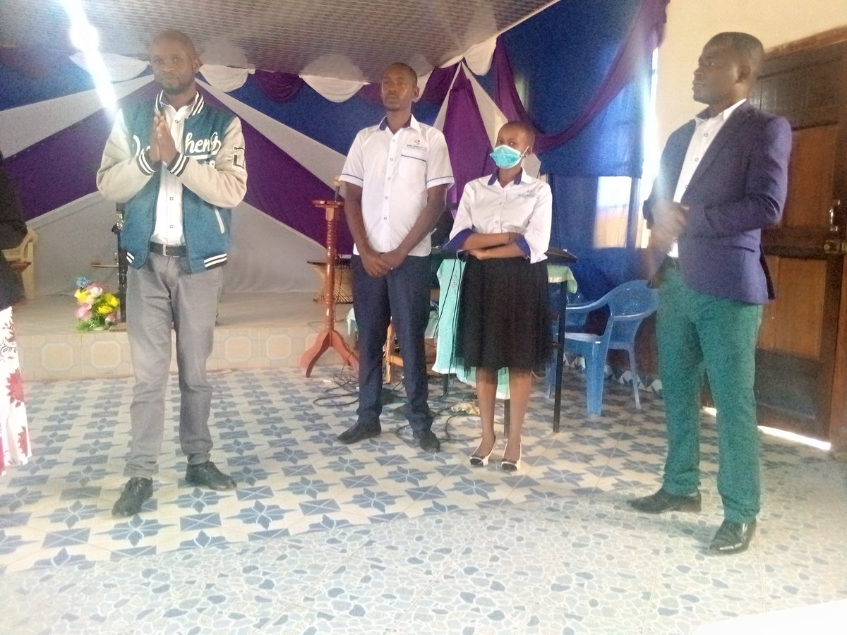 Festus_kaaria's tweet photo. Today I worshipped in thanksgiving and dedication service to in EAPC maralal church to thank God for the year 2023 success for solution sacco and dedicate the sacco the year 2024 to expand its territory.
I was was accompanied by very able colleagues;James, Cindy and elimlim https://t.co/0Ta7fog0Xa