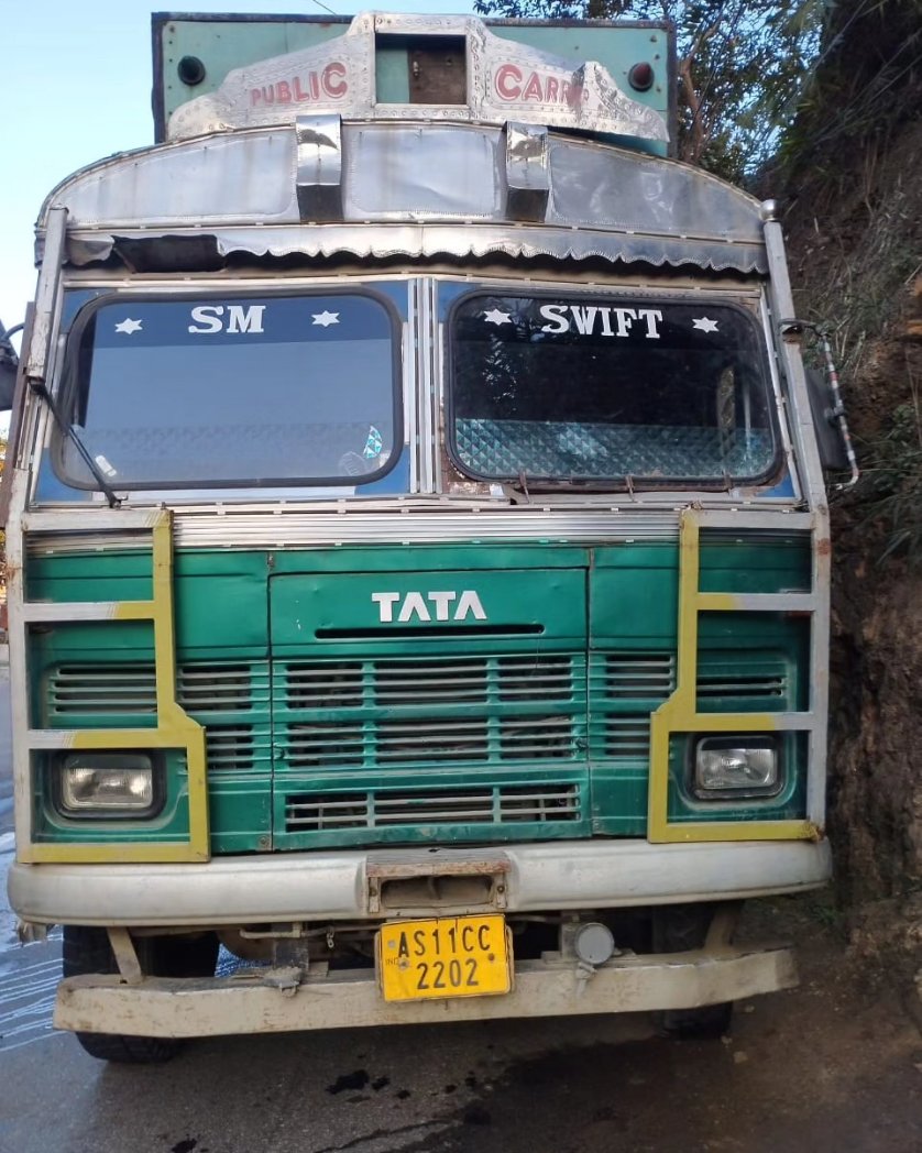K_Sapdanga's tweet photo. On the morning of January 14, 2024, Bilkhawthlir Police successfully carried out an operation in Buhchang peng, Bilkhawthlir, resulting in the seizure of 90 bags of foreign Areca nut from truck AS-11-CC-2202. This decisive action, conducted around 6 am, led to the apprehension of both the Areca nut and the truck driver, who claims ownership.

In a similar incident, Serchhip SP and his team intercepted and seized seven trucks transporting foreign Areca nut. Responding promptly to received information, Serchhip SP and the team swiftly acted, making arrests near Thentlang at approximately 7:30 pm.

I express my sincere appreciation to Kolasip and Serchhip SPs, along with their dedicated teams, for their commitment. I believe their efforts inspire confidence in the effectiveness of our law enforcement agencies, reassuring the public of our dedication to justice and security.

@PMOIndia @AmitShah @timesofindia @ttindia @himantabiswa @IndiaToday