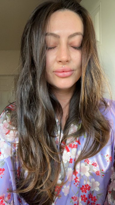 Good morning 🌞 https://t.co/yAdUiuFdPj