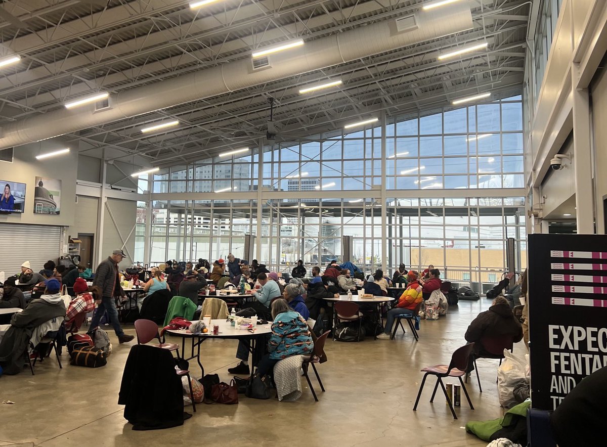 haltom_mack's tweet photo. Grateful to all that support The Tulsa Day Center!  Full House today! https://t.co/YmSbyo63fl