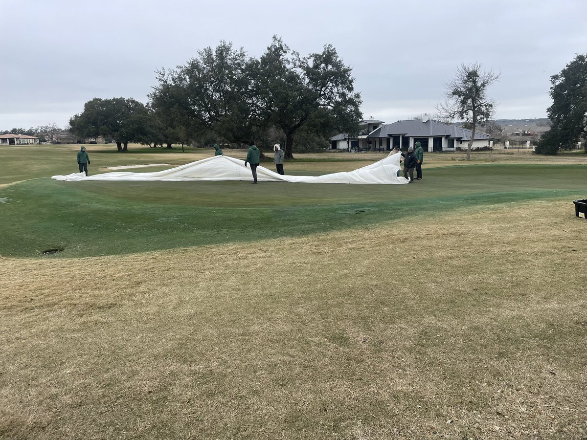 turfkid820's tweet photo. Thanks to hard work of the crew @Cimarron_Hills the greens are covered until Wednesday. #@BusyFunCrazy https://t.co/vsdIRHtY5y