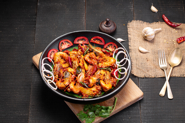 EliteHotelPetra's tweet photo. Chilli Prawns
#chilliprawns #prawns #foodie #foodstagram #foodphotography #seafood #garlicprawns #chilli #prawnslover #tigerprawns #delicious #desifood #prawnstirfry #nomnom #friedprawns #cooking #freshprawns #kingprawns #foodiesofinstagram #kolkatafoodie #indianfood https://t.co/qR6tgltoJI