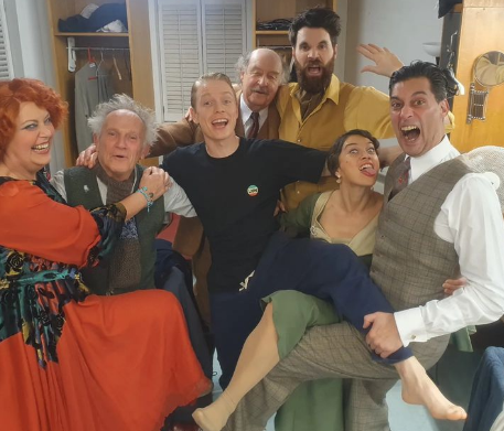 luvsergwayne's tweet photo. So guys its a wrap up for She Stoops to Conquer. each and every actor gave tremendous performance 
photos shared by Tanya Reynolds ( Freddie's gf) on her IG. https://t.co/BnHfNWiqL2