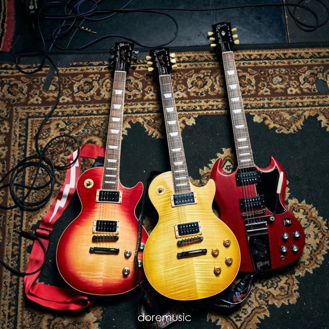 🚨 #GibSunday gününde, hayallerindeki Gibson gitarlar binlerce liralık indirim fırsatıyla şimdi doremusic’te seni bekliyor!🎸🔥 #doremusicheryerde do-re.com.tr/gibson