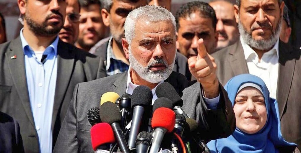 GlobeEyeNews's tweet photo. Hamas Leader Ismail Haniyeh:

We are not calling for war, we are seeking freedom. https://t.co/MEsFUlRZC3