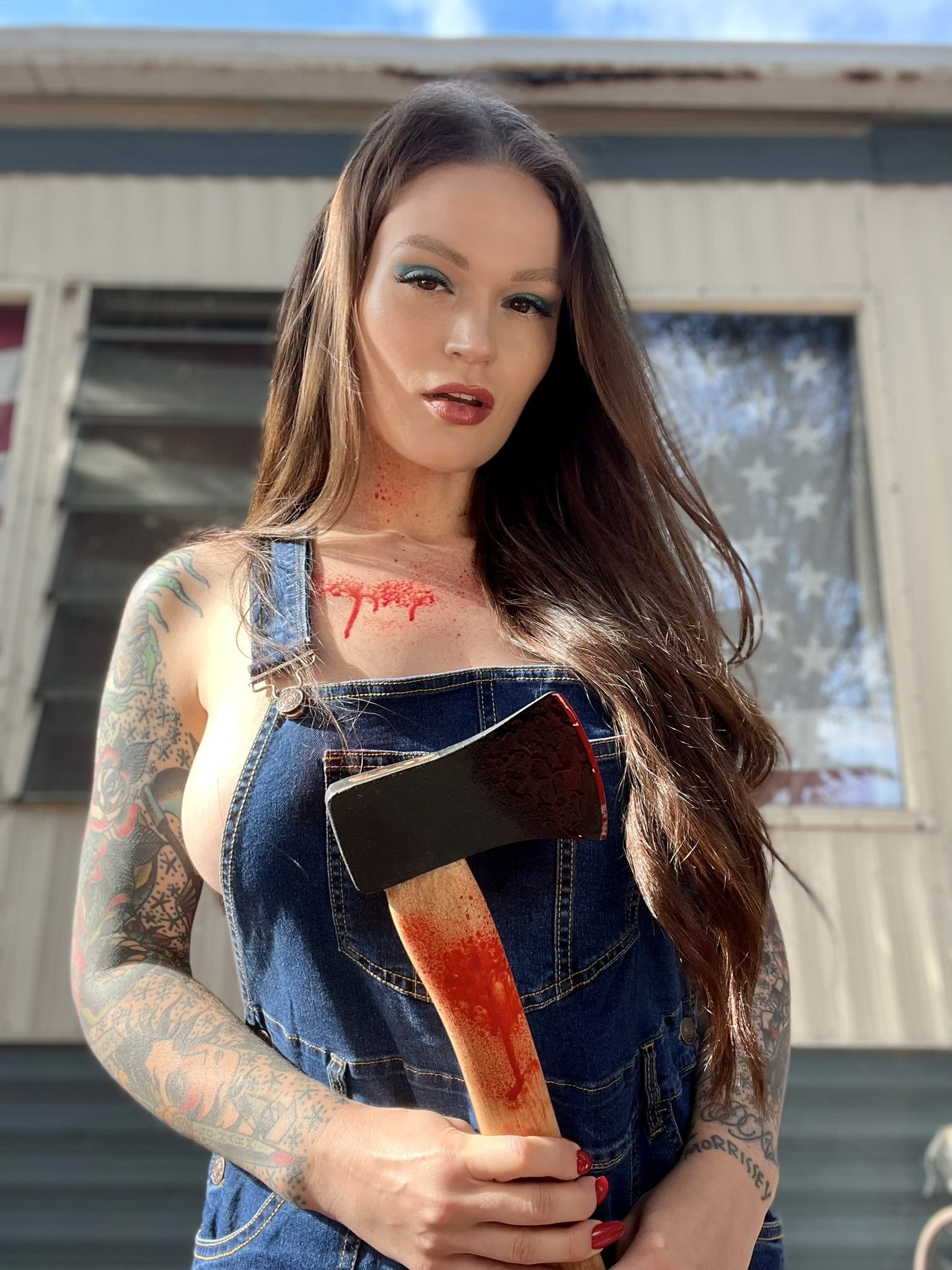 Janie DeCarlo on X: t.cowJB88PIZOi  X