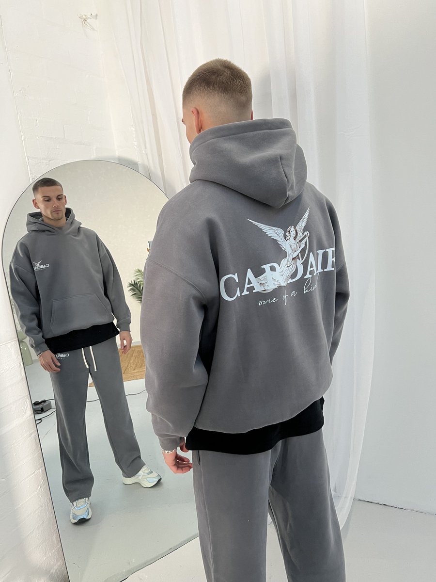 Cardairclo's tweet photo. 🪽| https://t.co/zXdbIht8hp https://t.co/3lblaG9XZz