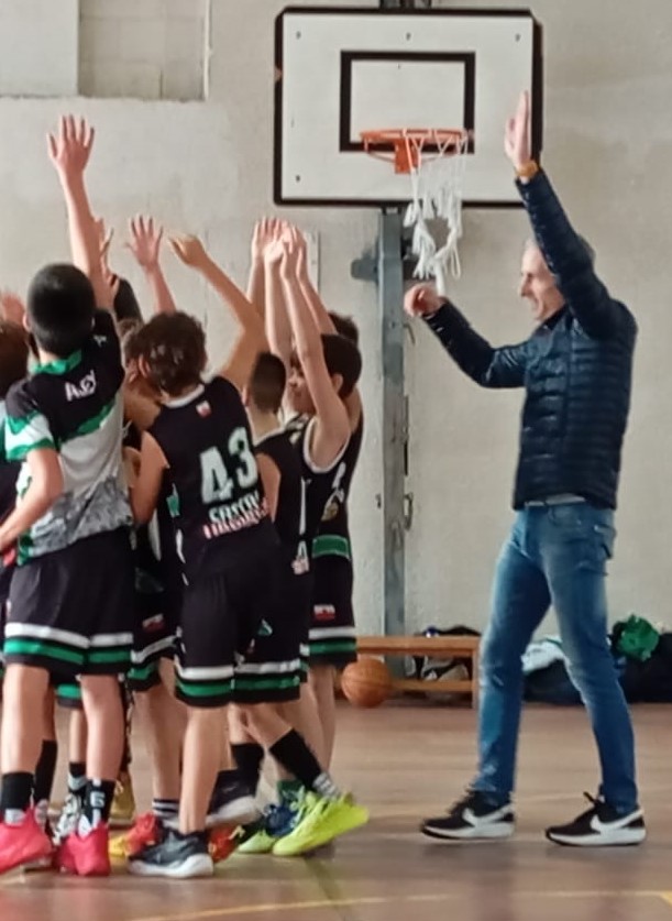 C.B. BALONCESTO CASTRO BASKET. Equipos basket,  deporte y campus en Castro Urdiales: RESULTADOS Y CLASIFICACIÓN DE NUESTROS EQUIPOS CAS... castrobasket.blogspot.com/2024/01/result…