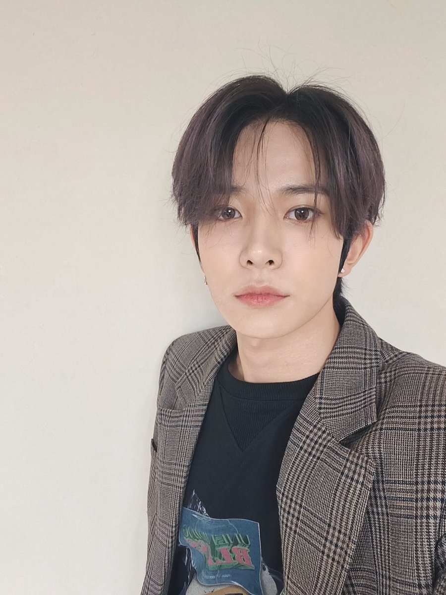 enhypenweverse's tweet photo. [ #희승's Post ] 240115

#HEESEUNG: Good night !!🫠

@ENHYPEN_members @ENHYPEN #ENHYPEN #엔하이픈 https://t.co/6ZjIuwqwQu