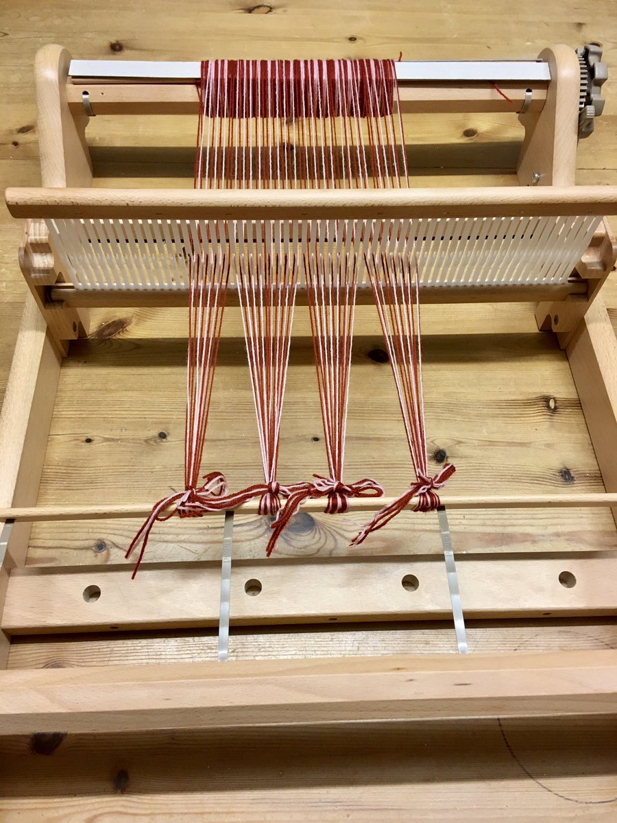 mudarrisa's tweet photo. Warp done for my next weaving project. #weaving #rigidheddleloom #warp #wool #fibrecraft https://t.co/l0rd3qVczE